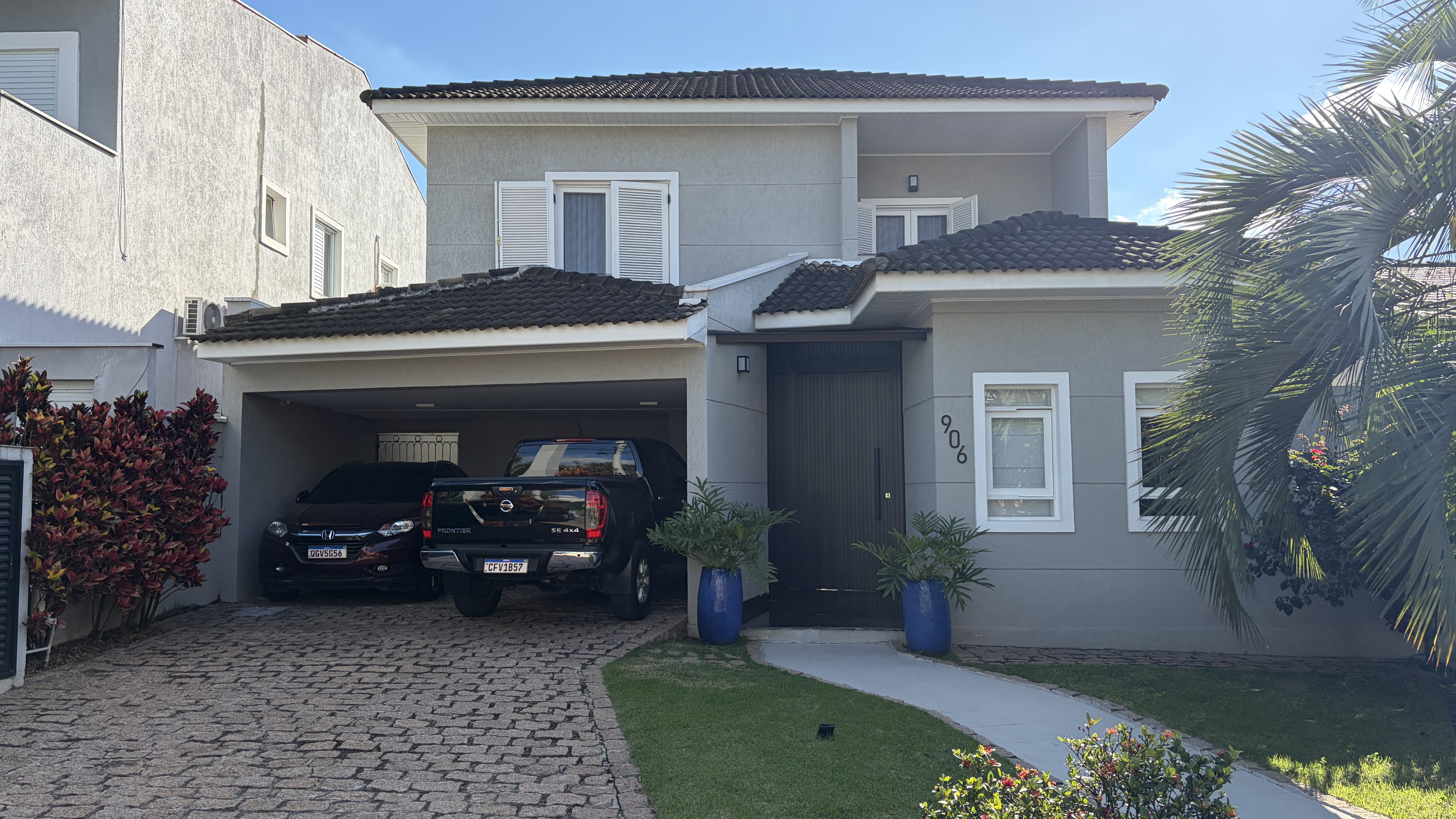 Casa, 4 suítes, 330m², em Residencial 6
