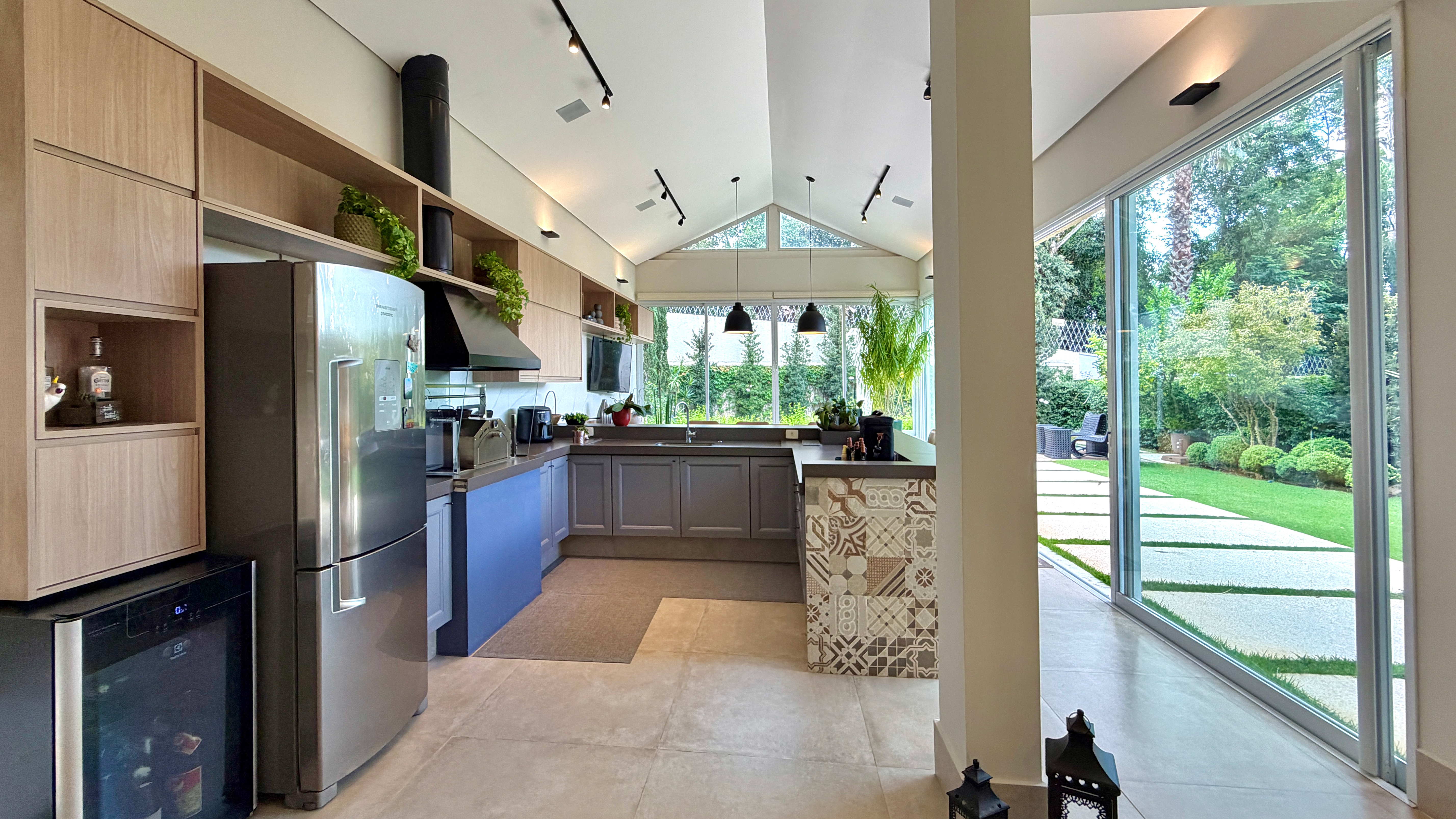 Casa, 4 suítes, 483m², em Tamboré 11 — foto 2
