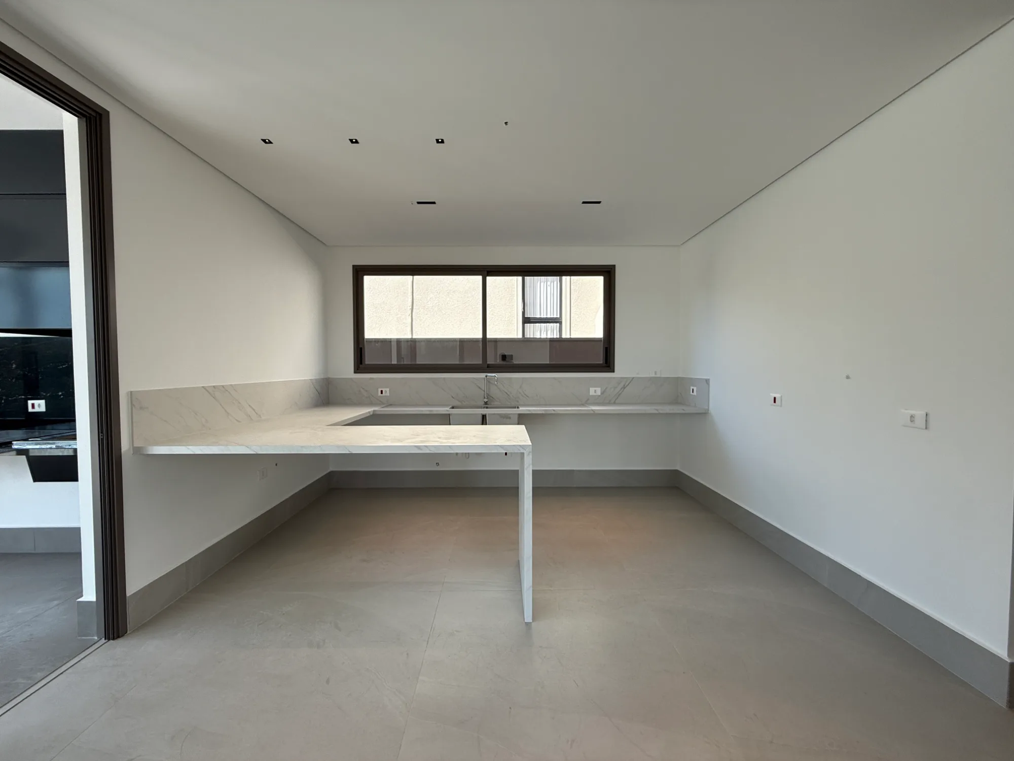 Casa, 4 suítes, 684m², em Genesis 2 — foto 12
