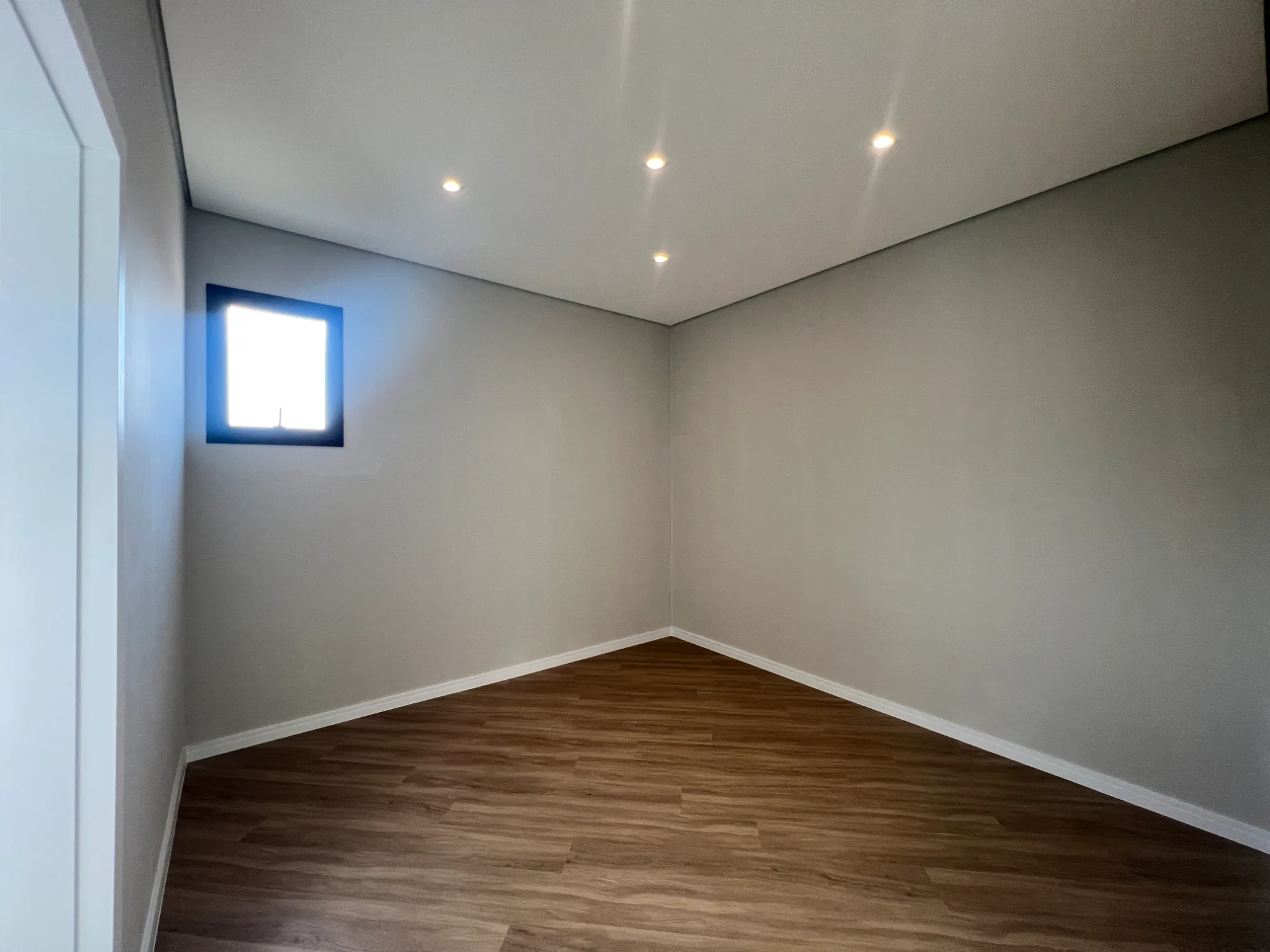 Casa, 4 suítes, 340m², em Residencial 4 — foto 3