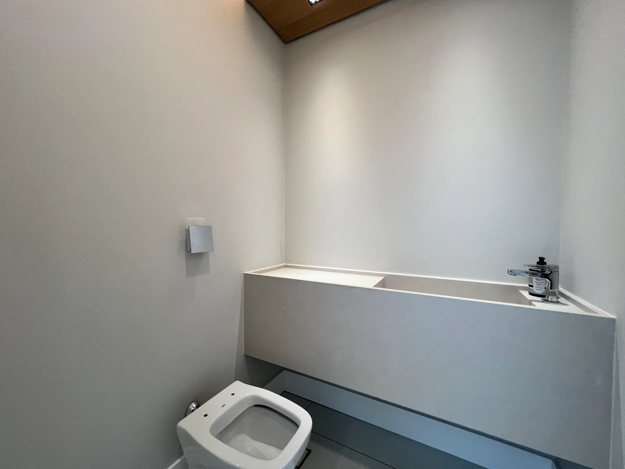 Casa, 4 suítes, 320m², em Residencial 6 — foto 10
