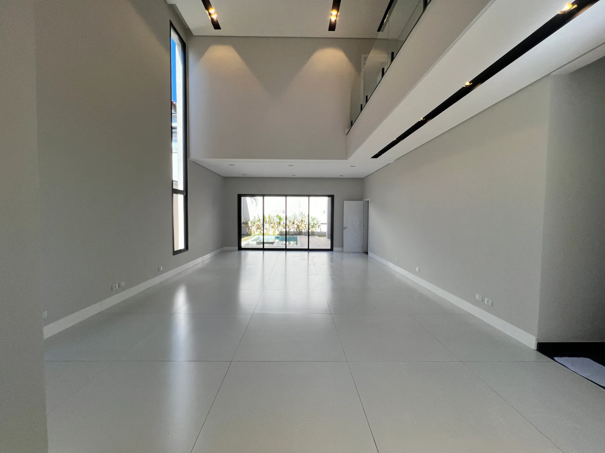 Casa, 4 suítes, 320m², em Residencial 6 — foto 12
