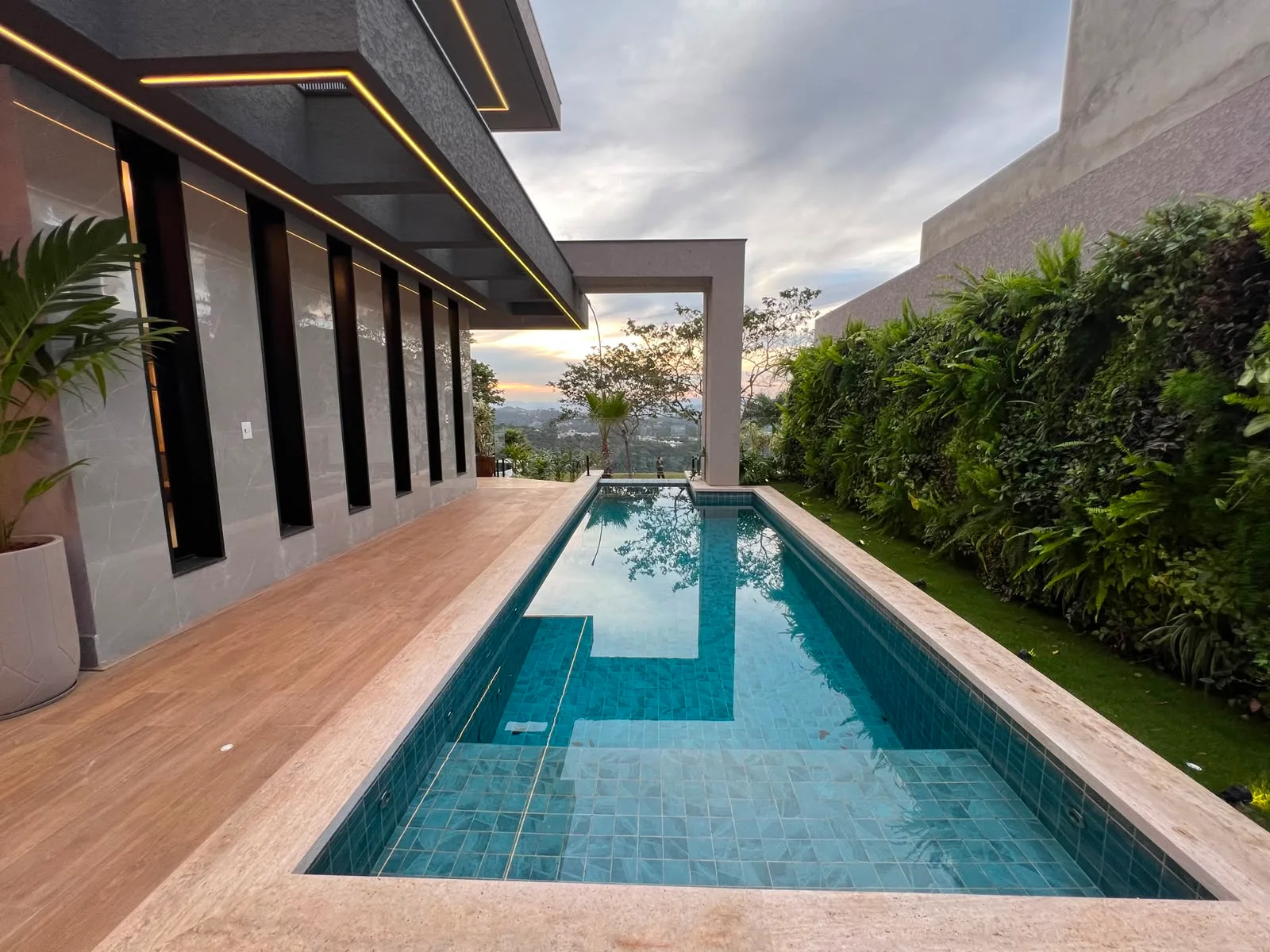 Casa, 4 suítes, 560m², em Genesis 2
