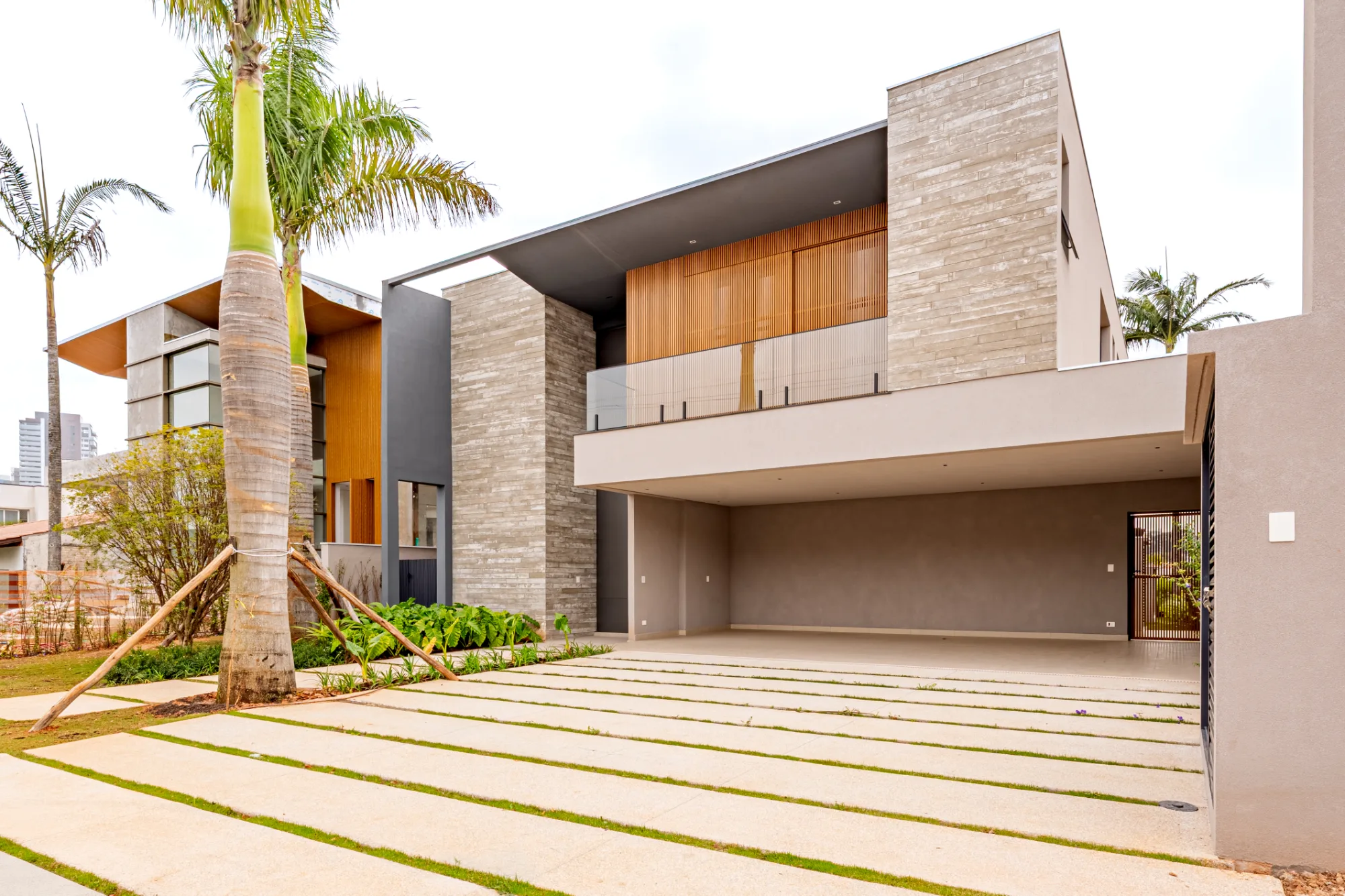 Casa, 4 suítes, 535m², em Residencial 2