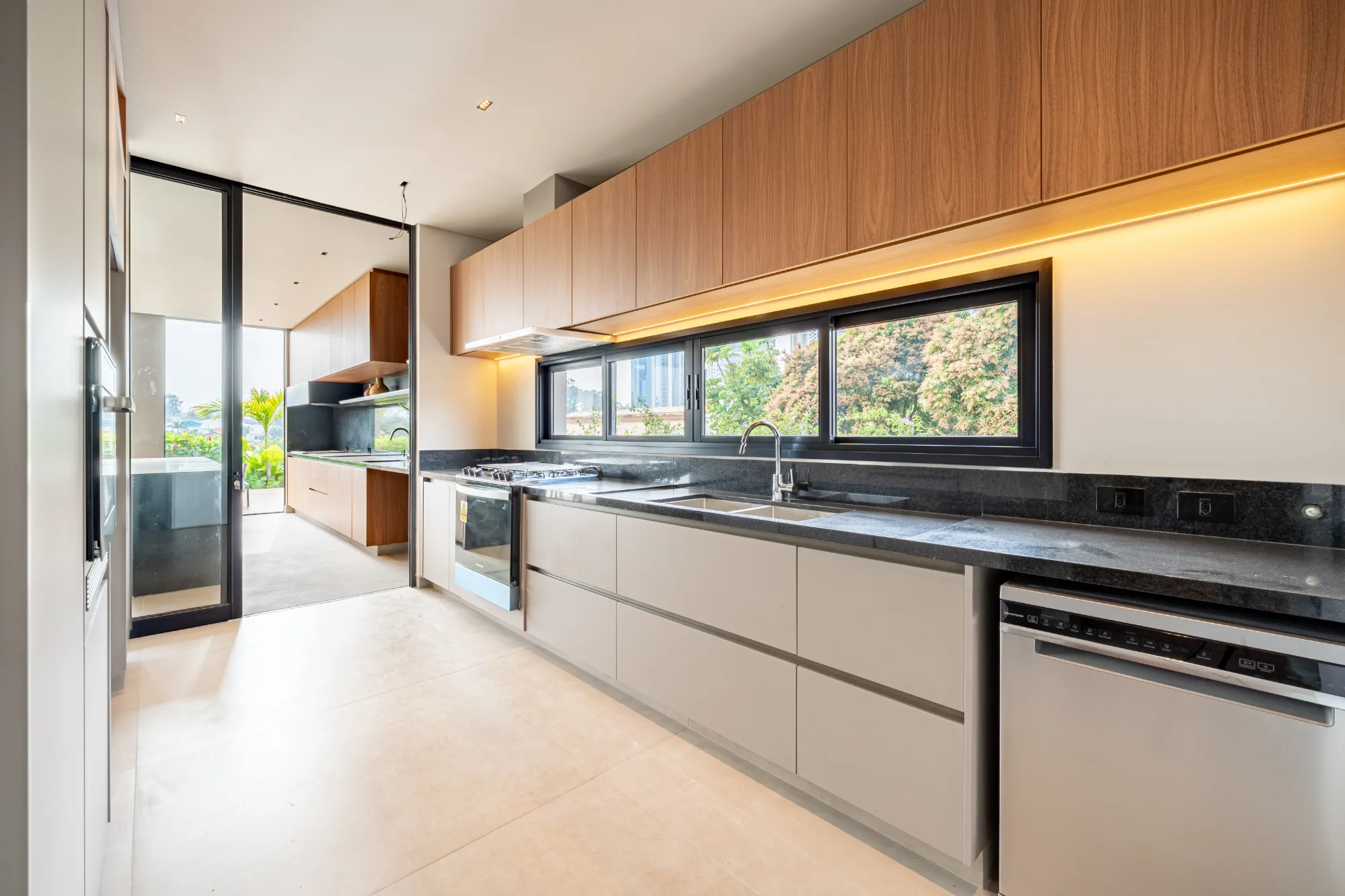 Casa, 4 suítes, 535m², em Residencial 2 — foto 14