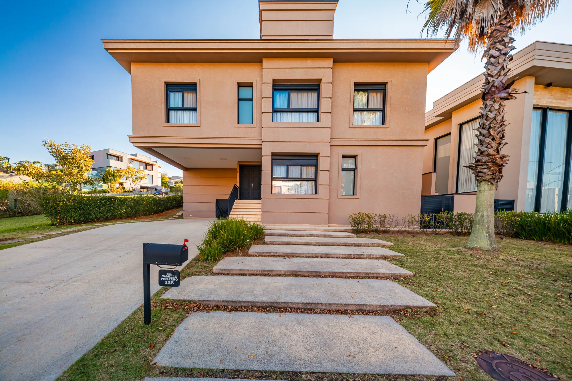 Casa, 5 suítes, 450m², em Tamboré 11