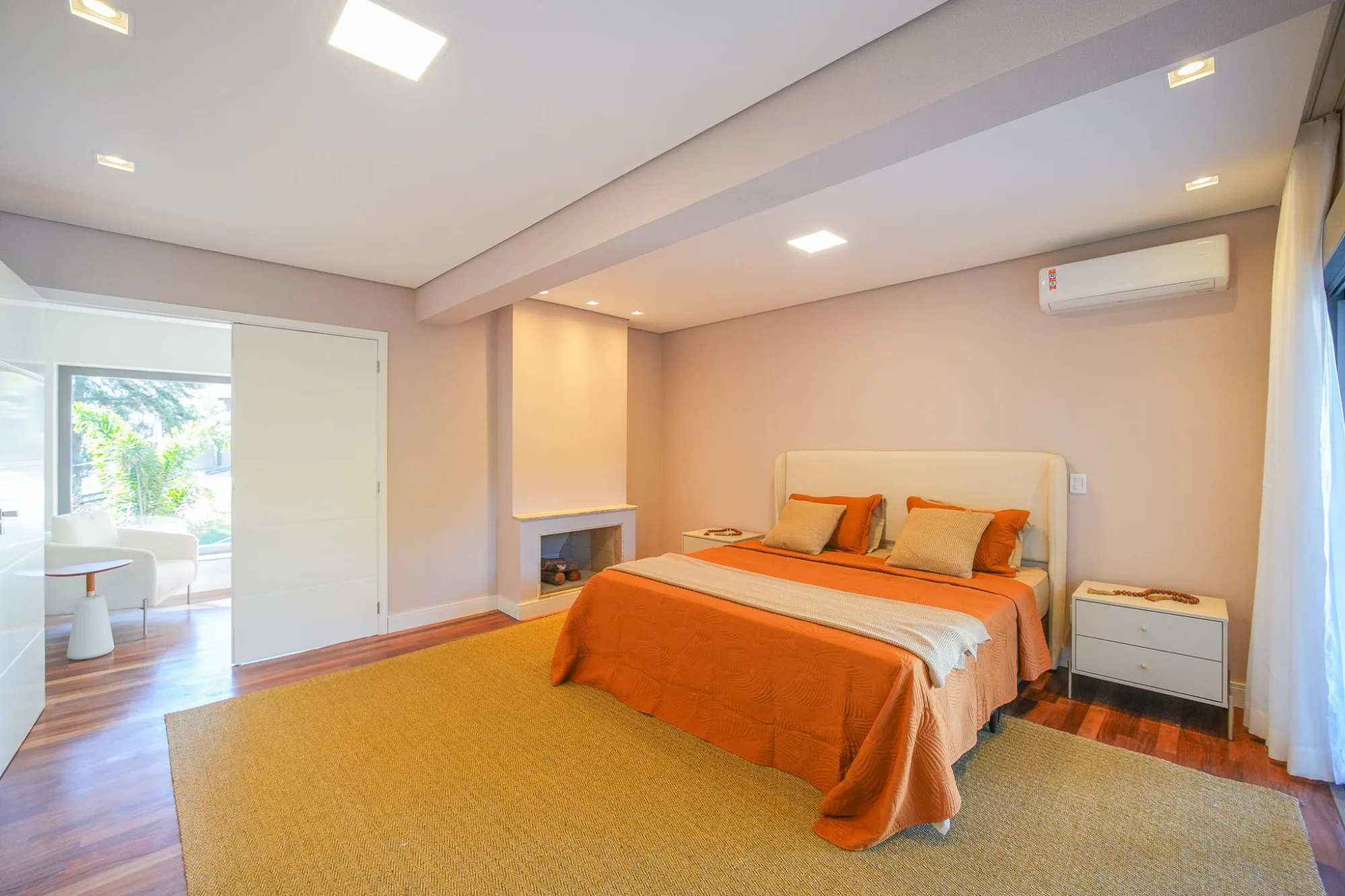 Casa, 4 suítes, 575m², em Residencial 10 — foto 14