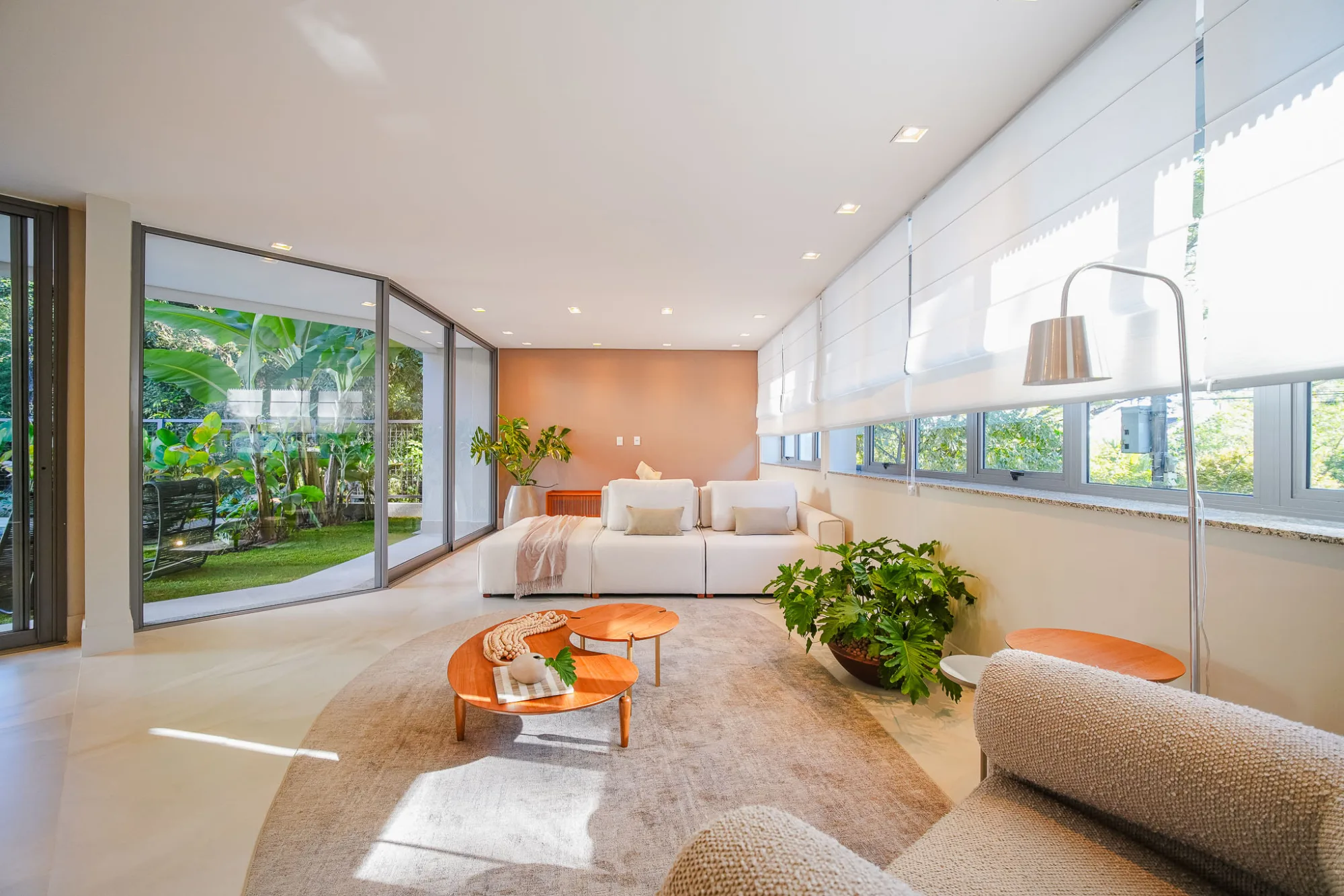 Casa, 4 suítes, 575m², em Residencial 10 — foto 22