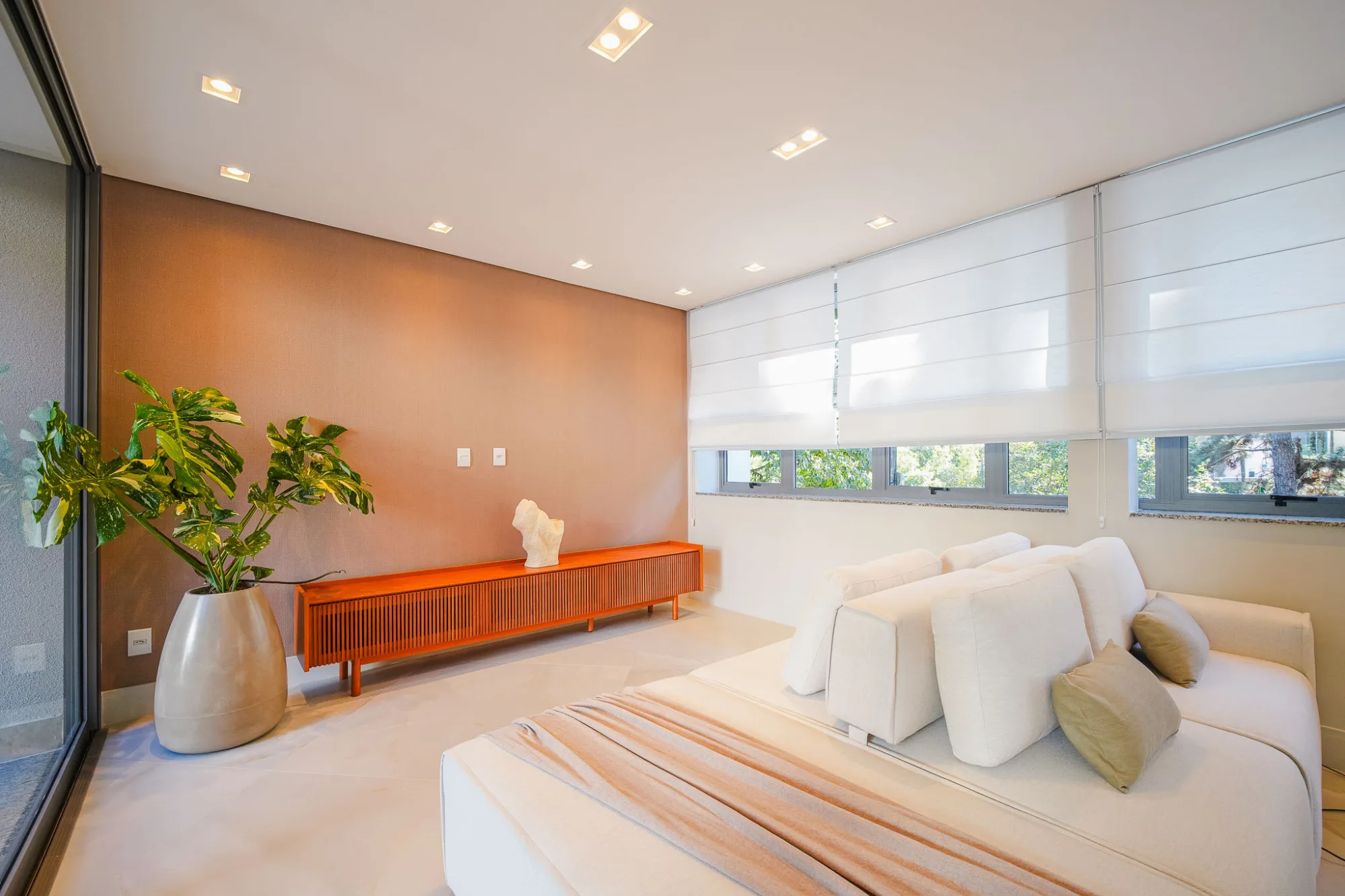 Casa, 4 suítes, 575m², em Residencial 10 — foto 23