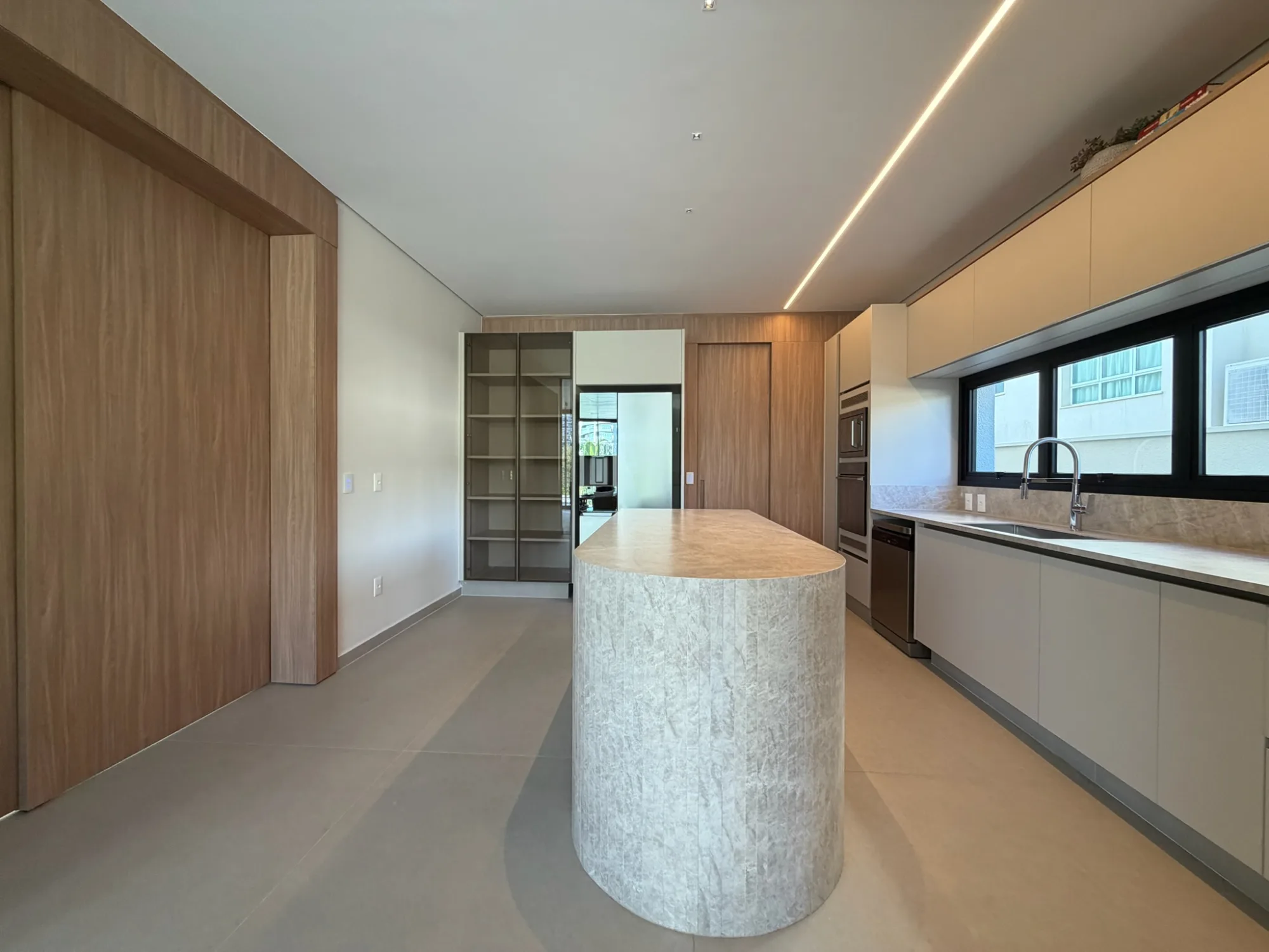 Casa, 4 suítes, 509m², em 18 do Forte — foto 5