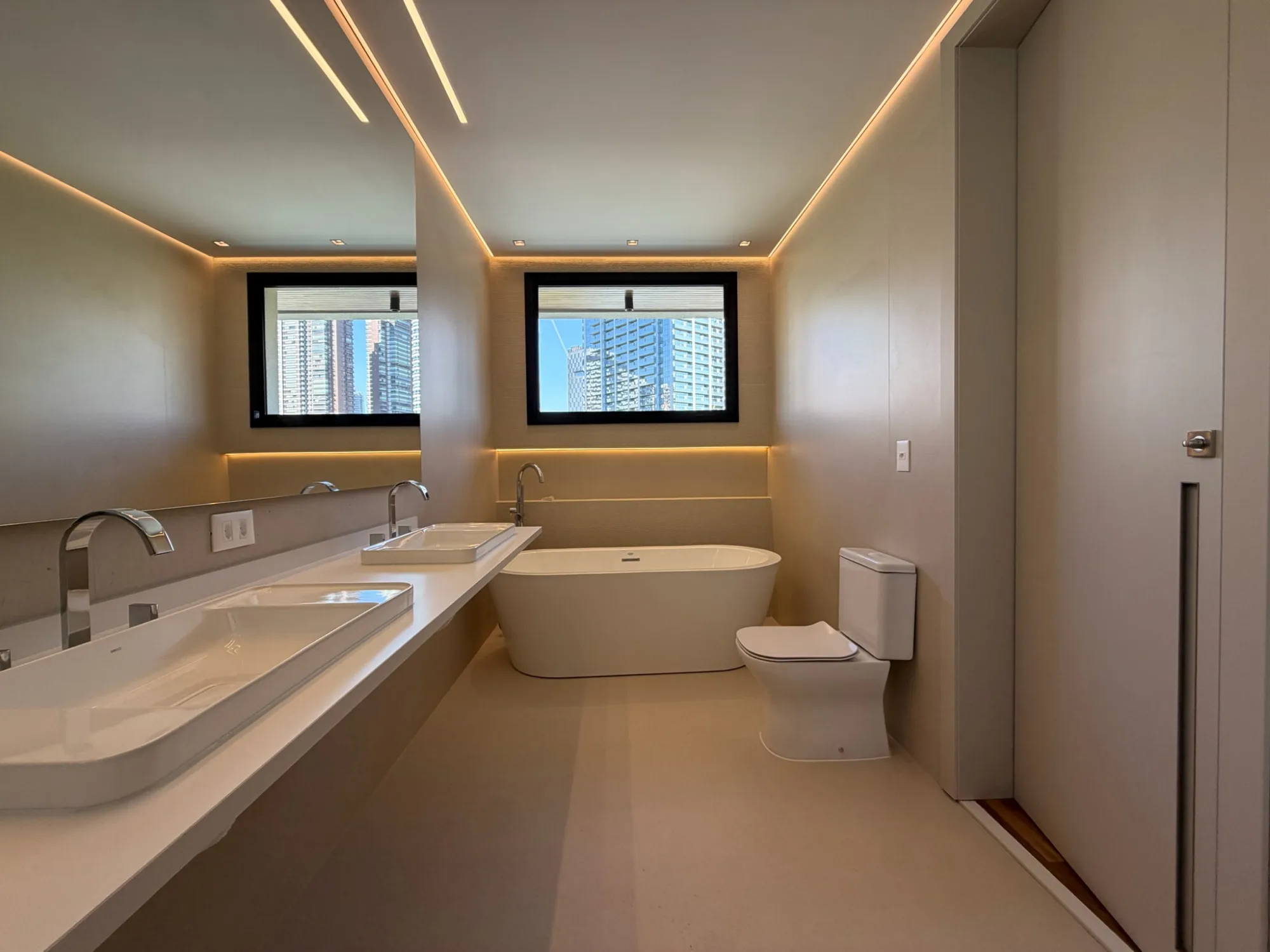 Casa, 4 suítes, 509m², em 18 do Forte — foto 11