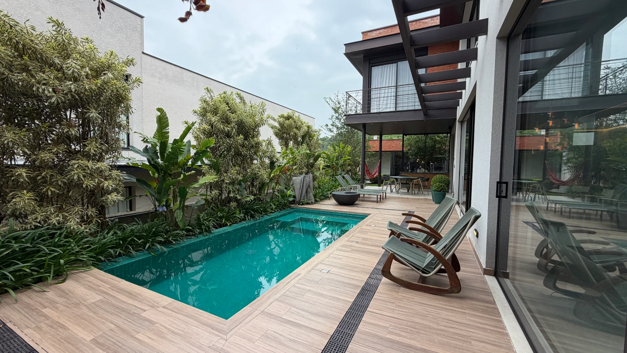 Casa, 3 suítes, 360m², em Genesis 2 — foto 6