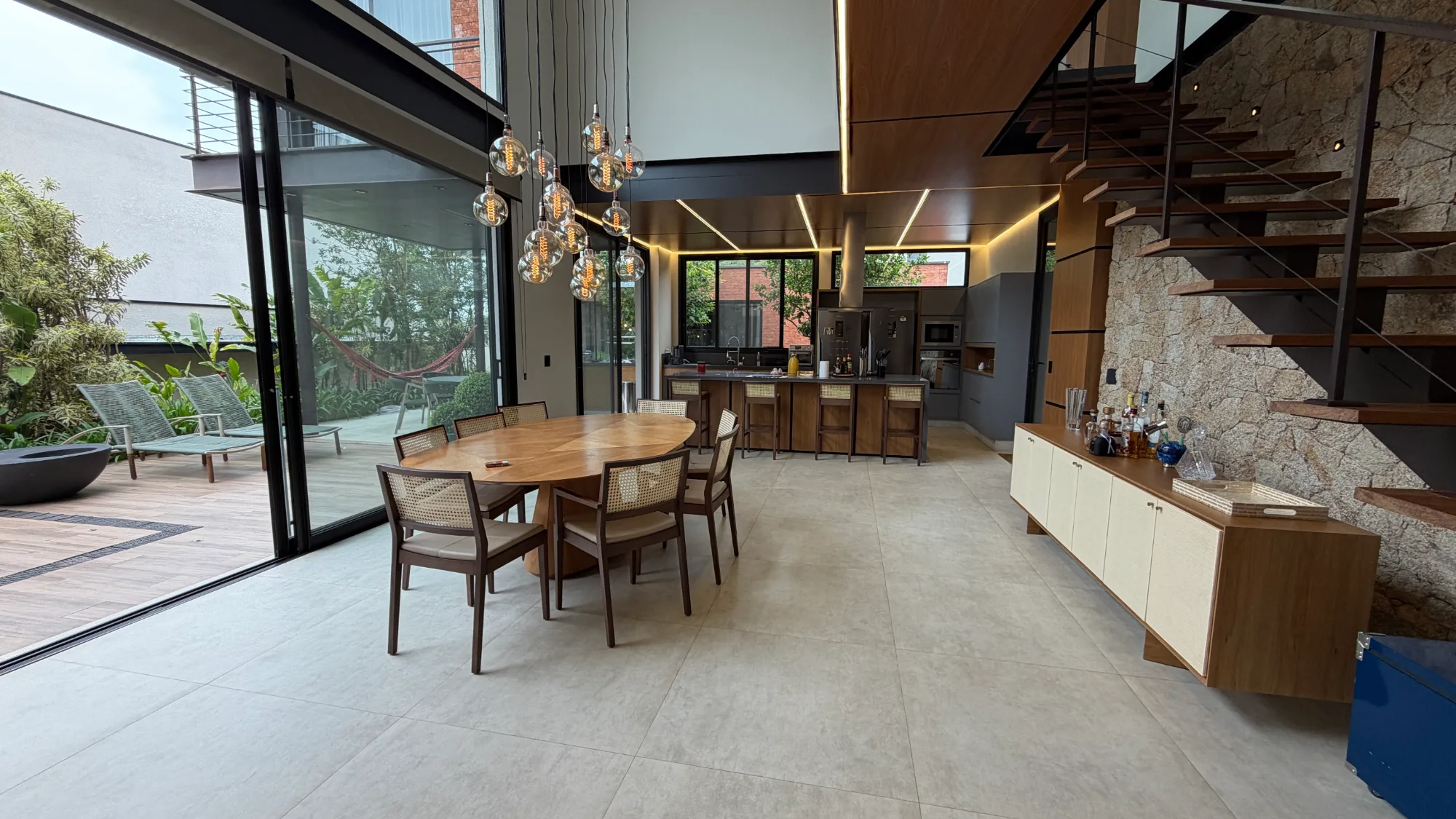 Casa, 3 suítes, 360m², em Genesis 2 — foto 11